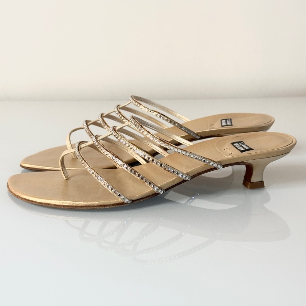Stuart Weitzman Gold Kitten Heel Sandal 6.5 Toe Post Thong Rhinestone Straps - Picture 3 of 11